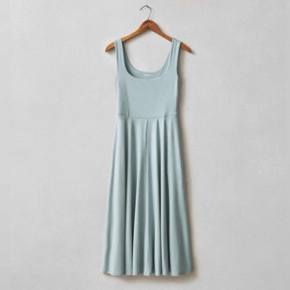 NWOT American Giant Women's Flex Midi Tank Dress Light Sage Green Size Large